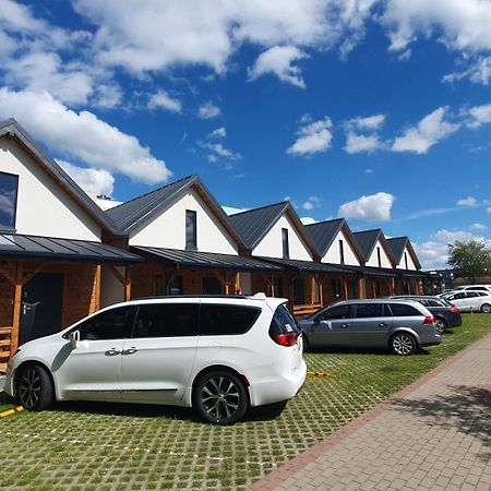 Camping Klif-Nowe Klimatyzowane Domki, 400M Od Centrum Rewala, 30M Od Morza Trzęsacz Extérieur photo