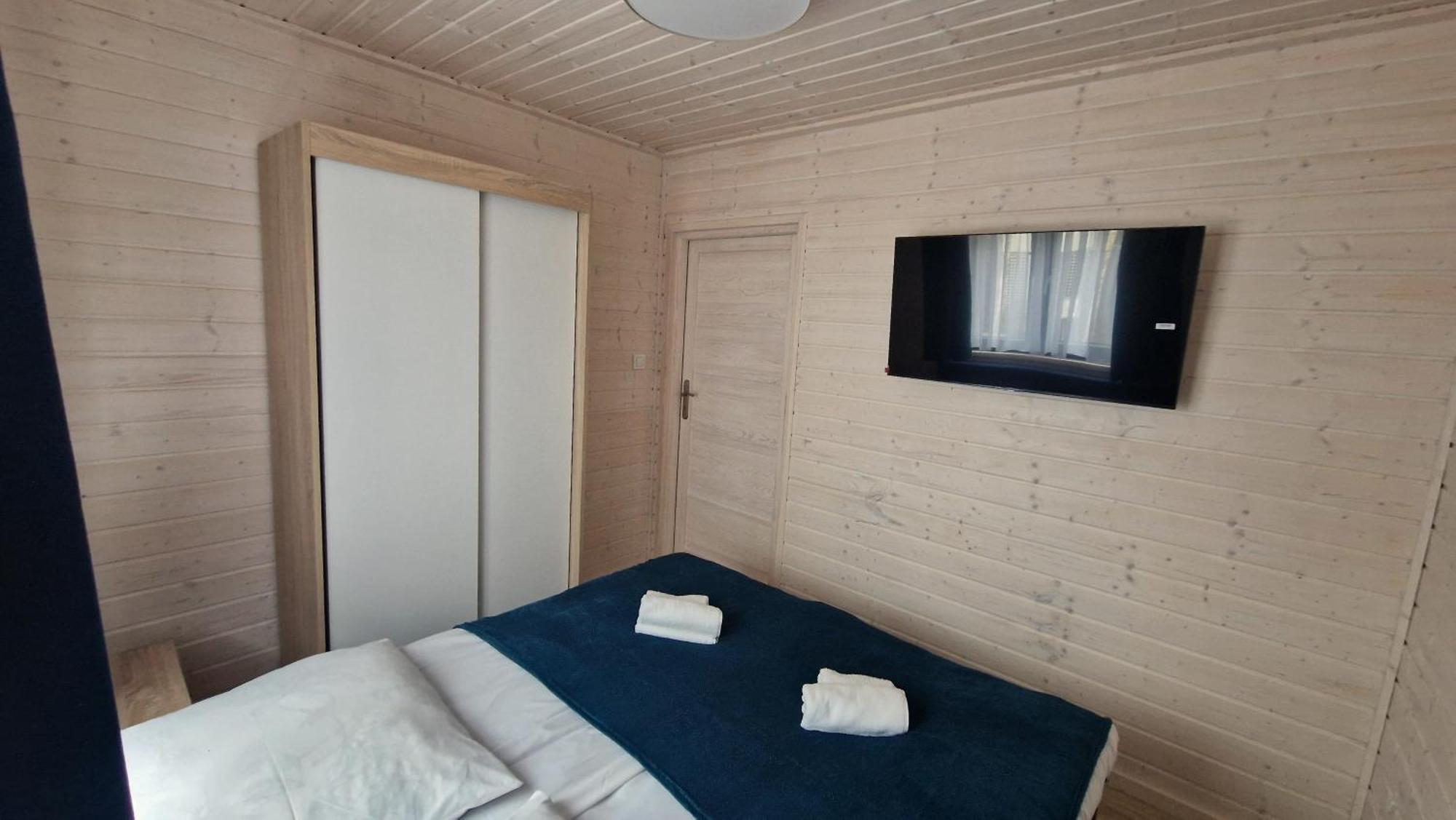 Camping Klif-Nowe Klimatyzowane Domki, 400M Od Centrum Rewala, 30M Od Morza Trzęsacz Extérieur photo